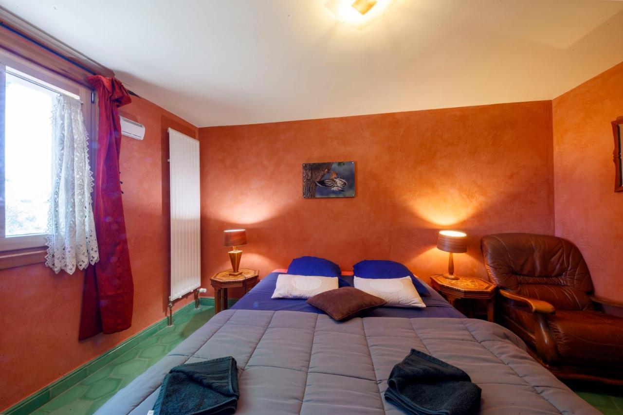 Eco-Hotel Et Yourtes Du Mercantour Guillaumes Eksteriør bilde